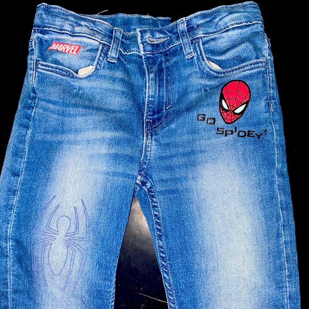 Spider Man boys skinny jeans size 8-9